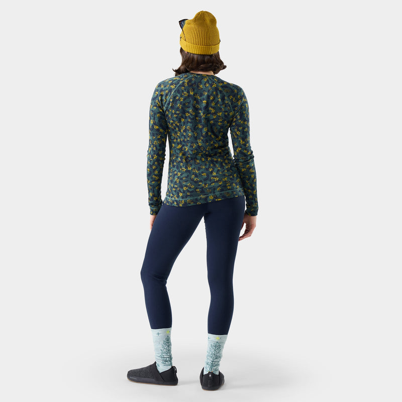 Load image into Gallery viewer, Smartwool Classic Merino Base Layer Womens Crew
