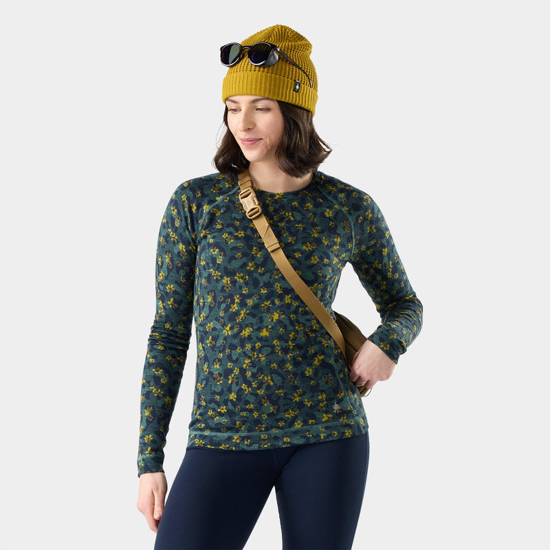 Load image into Gallery viewer, Smartwool Classic Merino Base Layer Womens Crew
