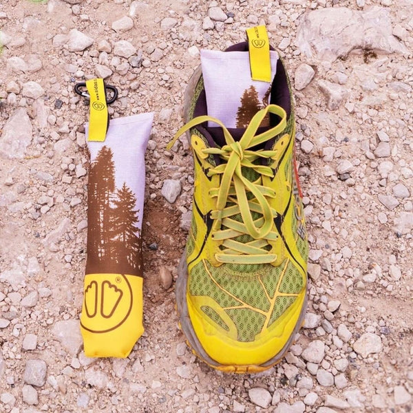 Load image into Gallery viewer, Sidas Cedar Wood Footwear Dryer Bags
