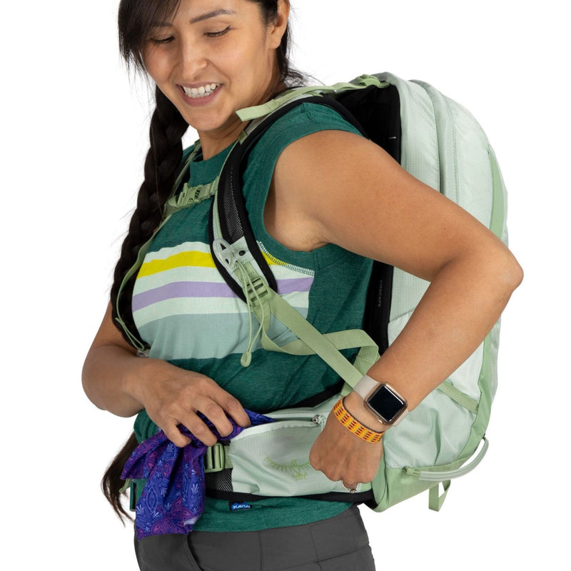 Load image into Gallery viewer, Osprey Tempest 11 Rucksack
